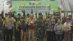 Hari Bumi, Satgas Pamtas dan Warga TTU Bersatu Hijaukan Desa