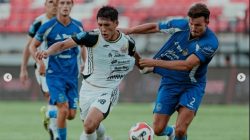 Persaingan Juara Memanas, Persib Bandung Mulai Goyah Usai Ditahan Arema FC