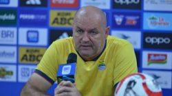 Comeback Dramatis! Persib Hajar Bhayangkara FC 4-2, Kurzawa Jadi Pembeda