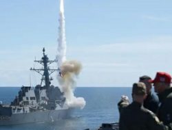 Donald Trump Umumkan Misi Kawal Kapal, Iran Siap Hadang
