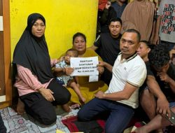 Duka di Bone! Murid TK Jadi Korban Banjir, Pj Sekda Antar Langsung Santunan Bupati