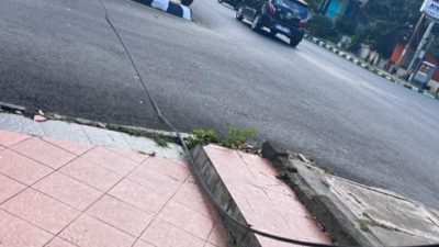 Kabel Maut Menjuntai di Lampu Merah Bantaeng Berhari-hari, Pengendara Dibikin Waswas