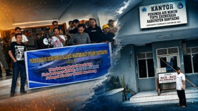 Janji Tinggal Janji! Kantor PDAM Bantaeng Kembali Disegel, Aksi Jilid 8 Meledak