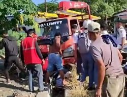 Mencekam! Siswi MAN 1 Soppeng Terjepit di Kolong Truk PLN, Warga Turun Tangan